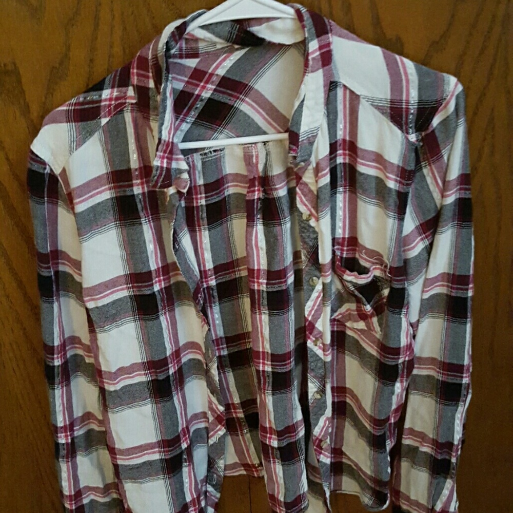 Mauruces Plaid Button Up